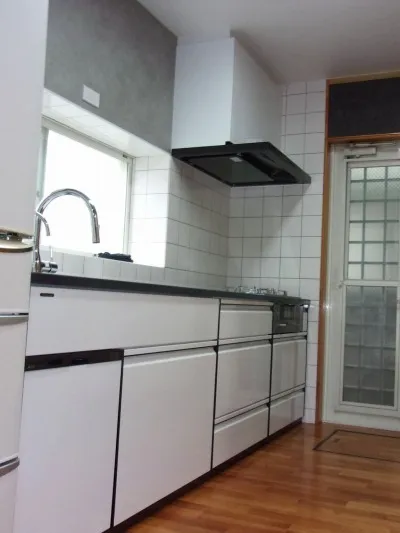 ホーロー製キッチン / 洗面台・トイレのエコリフォーム