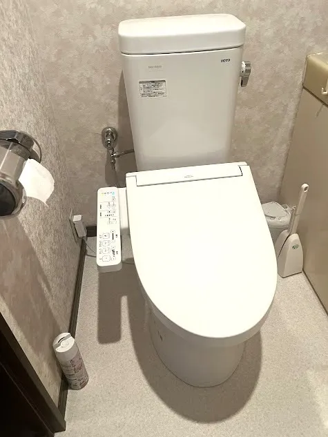 【宝塚市】トイレ取り換え工事